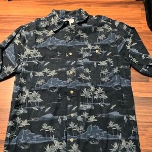 Men’s Croft & Barrow Button Down Shirt
